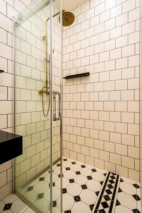 4 Bedrooms 130M2 Apartment At The Main City Square Prague Luaran gambar